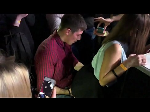 ❤️ Рэальны сэкс у рускім начным клубе. 18-гадовую расейку ў анус і похву трахнулі ў начным клубе Прыгожае порна на be.sexogolic-info.ru ☑